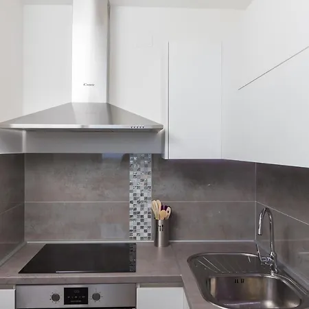 H&d - Two Bedroom With Balcony And Sea View